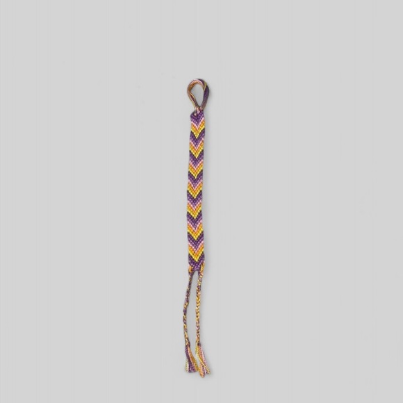 🔸 Prairie Chevron Handwoven Friendship Bracelet - Picture 4 of 6